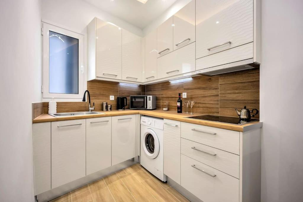 Artemis Modern Apartment Athens Exterior photo