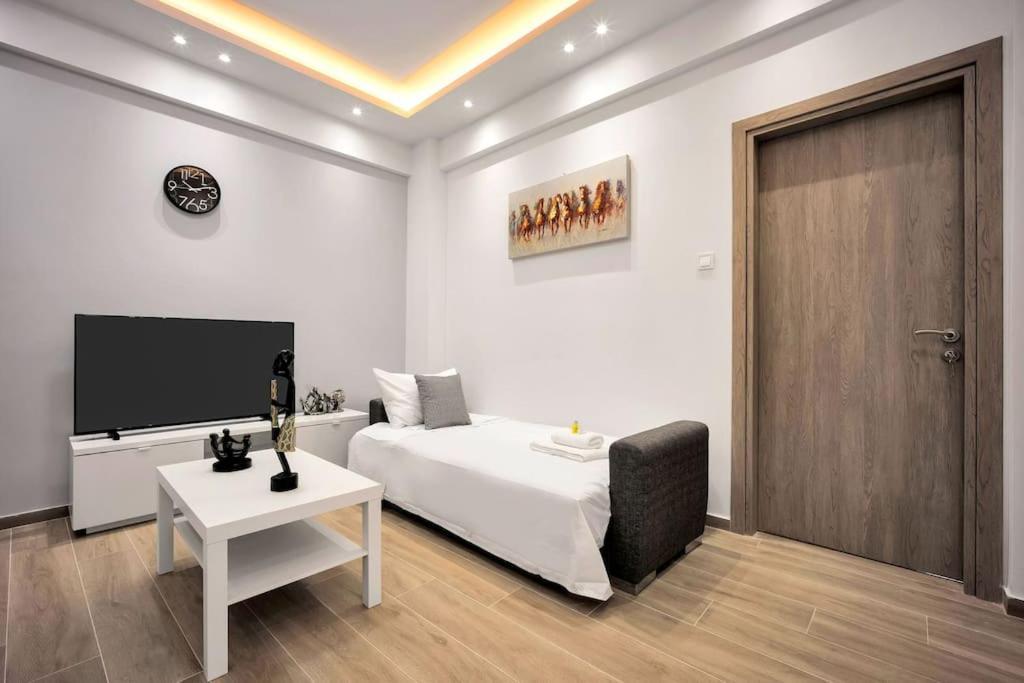 Artemis Modern Apartment Athens Exterior photo